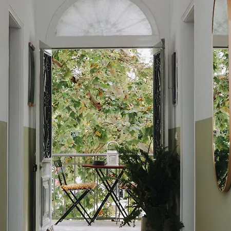 Leoni's House Near The דירה קרמסטי